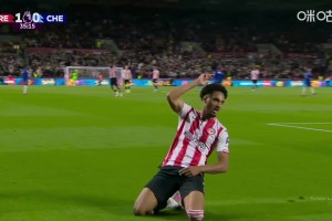 切爾西0-1落后！亨德森長傳送助攻！沙德晃開阿達拉比奧尤破門！