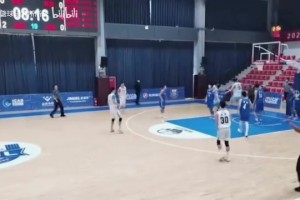 降維打擊！16歲的楊瀚森在U17比賽中是怎么打球的？