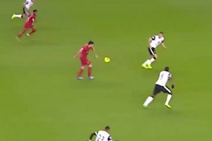 人們說羅本只會內切？羅本用這招輕松獲得射門空間！