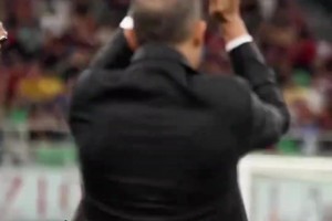 隊(duì)內(nèi)氣氛太好了！阿萊格里安慰屢失良機(jī)的希門尼斯