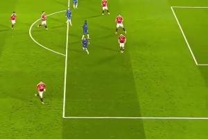 這個動作真帥啊！現(xiàn)場球迷視角看切爾西詹庫連線！