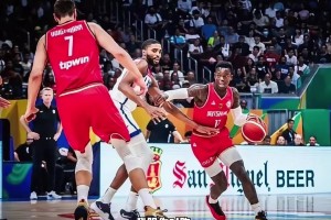 楊毅：德國(guó)現(xiàn)在能和美國(guó)打速度，人家造變形金剛了，我們還蓋長(zhǎng)城