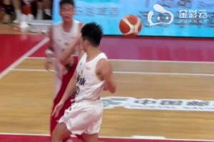 神級(jí)配合無(wú)需眼神的交流，永康隊(duì)金倍司與潘卓輝上演心電感應(yīng)！