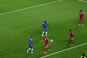 歐冠官推怒贊！里貝里這腳風騷轉移驚呆藍軍眾將