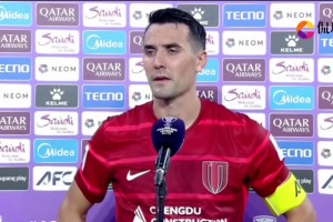 周定洋：比賽雖然輸了,但我們向世界證明了我們有站在這里的水平!