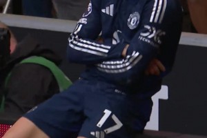 英超官方預(yù)熱紅藍(lán)大戰(zhàn)：加納喬回到夢(mèng)劇場(chǎng)會(huì)擦出怎樣的火花？