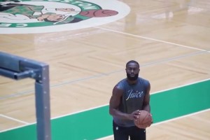 這手感可以??！杰倫-布朗三分訓(xùn)練12連中！