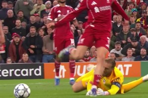 方昊：就你叫孫興慜是吧？