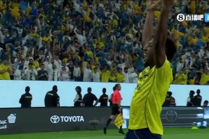 對(duì)手回傳送禮！科曼沖刺奔襲臥射破門！勝利2-0再下一城！