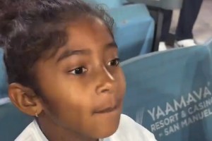 瓦妮莎帶女兒觀看道奇棒球賽 koko每個鏡頭都好像科比啊~