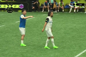 無論看幾次都很震撼！張路：3個(gè)人圍搶你，你以為你是梅西呢！