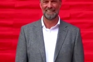 克洛普安慰曼聯小球迷：你已經看了6年一樣的球了，抱歉