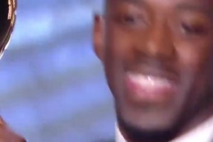 都是命？登貝萊首次入圍就拿獎，姆巴佩8次入圍穩定前10！