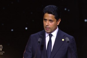 毫無懸念！官方：巴黎圣日耳曼獲最佳俱樂部獎，上賽季加冕4冠王