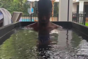 這水是到底有多冰？亞歷山大都凍成這樣子了