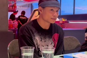 王猛：我不理解！為什么亞歷山大罰球就不行，詹姆斯和哈登他們就行？