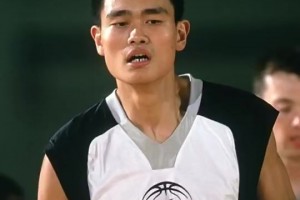 姚明：當時打泰森-錢德勒真的是隨便打，給了我打NBA的勇氣