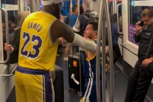 笑死！網友：竟然在地鐵上遇到“老詹”和“庫里”了