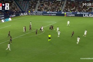 神來之筆！維尼修斯右腳外腳背彈射破門，想象力十足！