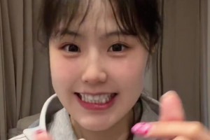 可愛哈！小寶李月汝跳手勢舞：各位有什么倒忙需要我幫的嗎