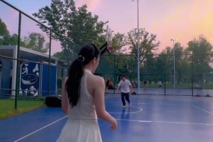 奧尼爾：我和科比都在巔峰的話，能隨便打爆詹姆斯和濃眉的湖人！