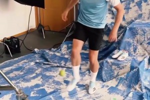 真扔西瓜過去啊？足球小品：哈里凱恩之萬(wàn)物皆可足球！