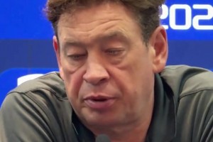 斯盧茨基:心態調整并不容易，我們一直在正面激勵隊員