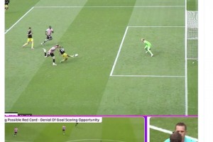 曼聯博主：這怎么可能不是紅牌？簡直笑話！