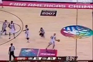 可惜沒扣進啊！基德給詹姆斯傳的這記空接，實在太有想象力了！