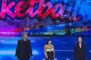 有才哈！郭艾倫和王思雨在微博之夜現場跳刀馬刀馬~