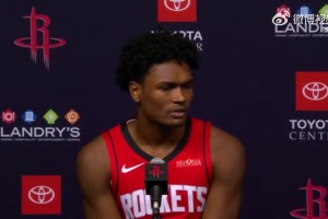 阿門：我雖然還達不到庫里那種超遠射程，但投射范圍確實擴大很多