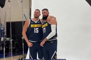 這內線組合能排前幾啊？掘金媒體日 約基奇和瓦藍一起拍定妝照~