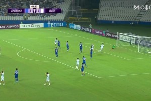 終于進了！阿蘇埃凌空破門打破僵局，申花1-0領先蔚山