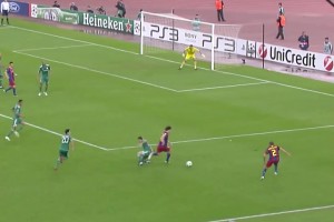 當(dāng)年被梅西這一幕驚呆！連過2人2次，真·犯罪現(xiàn)場(chǎng)