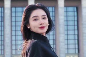 美娜：國泰民安 盛世華章 祝祖國生日快樂