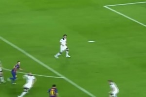 伊涅斯塔+梅西！兩人撞墻配合撕破防線破門！