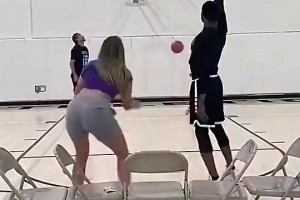 前CBA球員郭曉鵬：我不喜歡麥迪，他太TM裝X了，來CBA打我都費勁