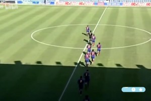 14歲梅西單場炸裂集錦，他踢球的方式真的沒有變過啊