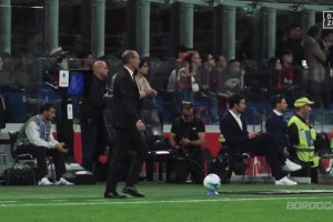 弗雷德B費(fèi)破門，曼聯(lián)2-0完勝！滕哈格戰(zhàn)術(shù)完全拿捏，統(tǒng)治級(jí)表現(xiàn)