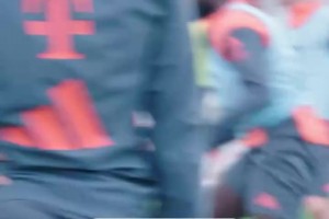 愛穿外套的奧利塞！于帕梅卡諾和奧利塞訓(xùn)練中的對抗！