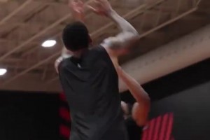 完美默契！杜蘭特阿門小賈的三線快攻真是行云流水