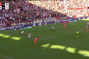 點球不進啊！巴爾德造點，萊萬點球離譜打偏