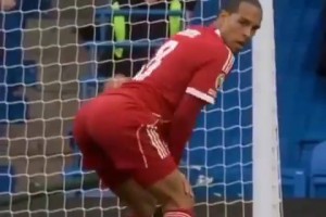 網(wǎng)友AI惡搞范迪克屁股防守，配夏奇拉名曲《屁股不會說謊》