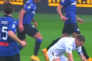 屬于足球的勝利！名場面：貝洛蒂把球還給對手示意沒犯規(guī)！