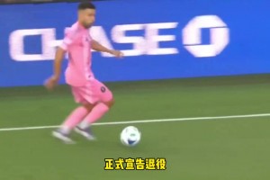 國際比賽日，C羅回歸葡萄牙國家隊和主教練馬丁內斯熱聊