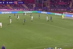 日本加時(shí)最后一分鐘手球送點(diǎn)，法國點(diǎn)射絕殺日本瞬間全場沸騰！