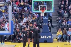 比盧普斯暫停期間指導楊瀚森，還把翻譯拉過來了！