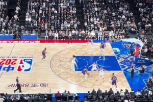 韓國球員全程碰不到球！巴西隊表演了精彩團隊配合破門