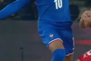 愿無大礙！姆巴佩右腳踝再傷！已退出本期法國隊返回皇馬！