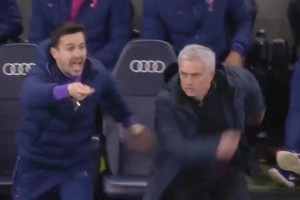 看一次笑一次！這絕對是英超名場面之一